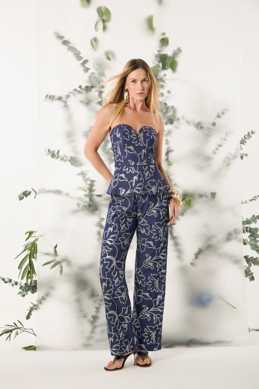 Blusa Peplum Jeans Bordado