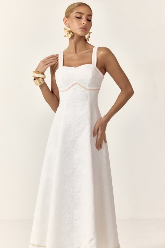 Vestido Midi Alfaiataria Bordado Top Alças e Saia com Recortes